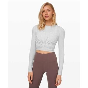 Lululemon Women's Time to Restore Long Sleeve Heathered Light Grey Top Size XS